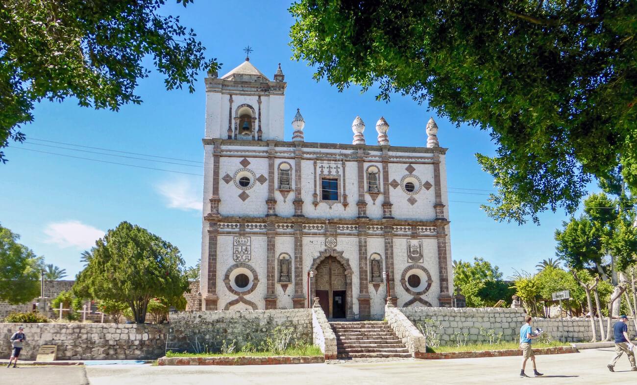 The mission in San Ignacio, founded 1728. © Roger Harris