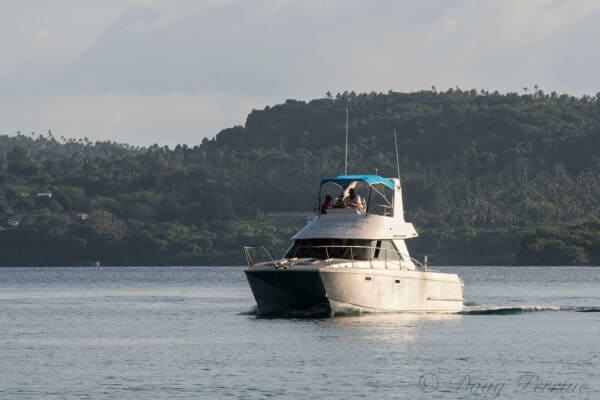 tonga whale boat